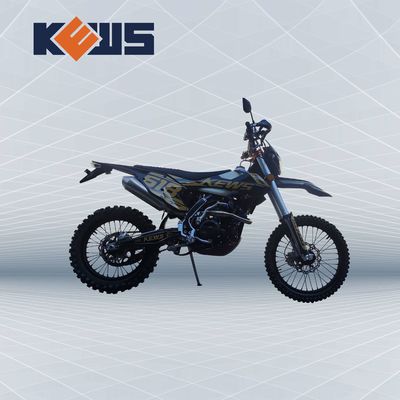 ملصق دراجة نارية سوداء باللون الذهبي 300CC Euro 4 دراجات نارية NC300S على دراجات الطرق الترابية