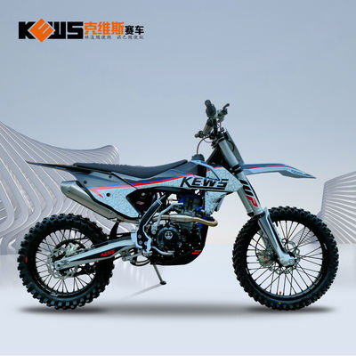 هوندا NC300S دراجات بخارية ذات اسطوانة واحدة مبردة بالهواء مع المكربن ​​وحقن الوقود