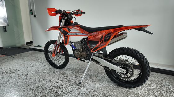 K17 YBS300 4 Stroke Dirt Bike with 5-Speed Gearbox 249.9ml Engine and High-Strength Frame for Motocross